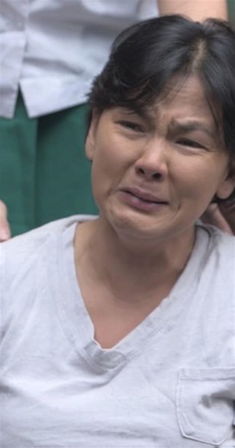 LOOK: Amy Austria.